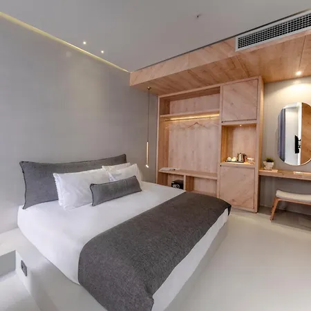 Ag Hotel